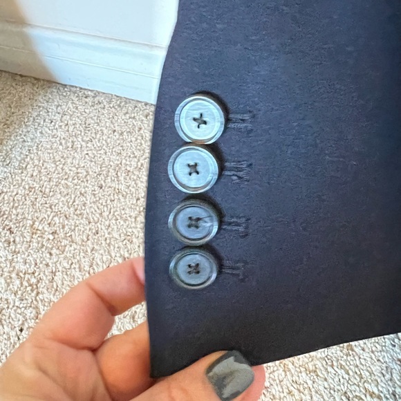 Ann Taylor Seasonless Stretch Notch One Buttoned Blazer in Navy Blue - Picture 7 of 8